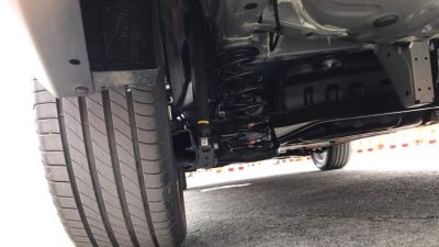 Suspensi Mobil
